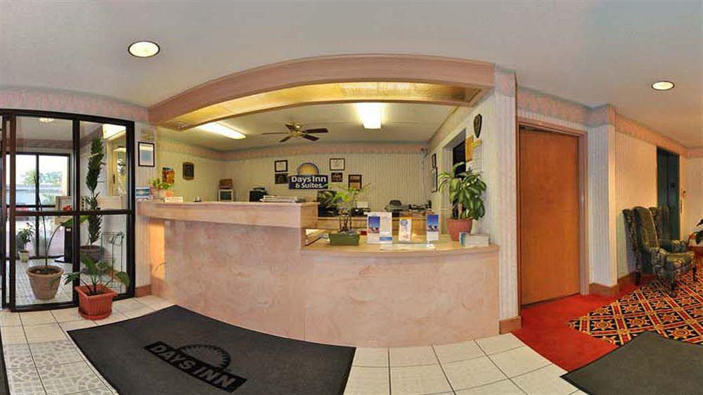 Days Inn By Wyndham Panama City/Callaway Exteriér fotografie