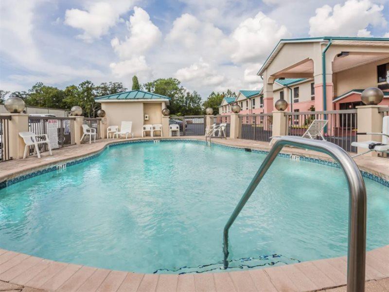 Days Inn By Wyndham Panama City/Callaway Exteriér fotografie