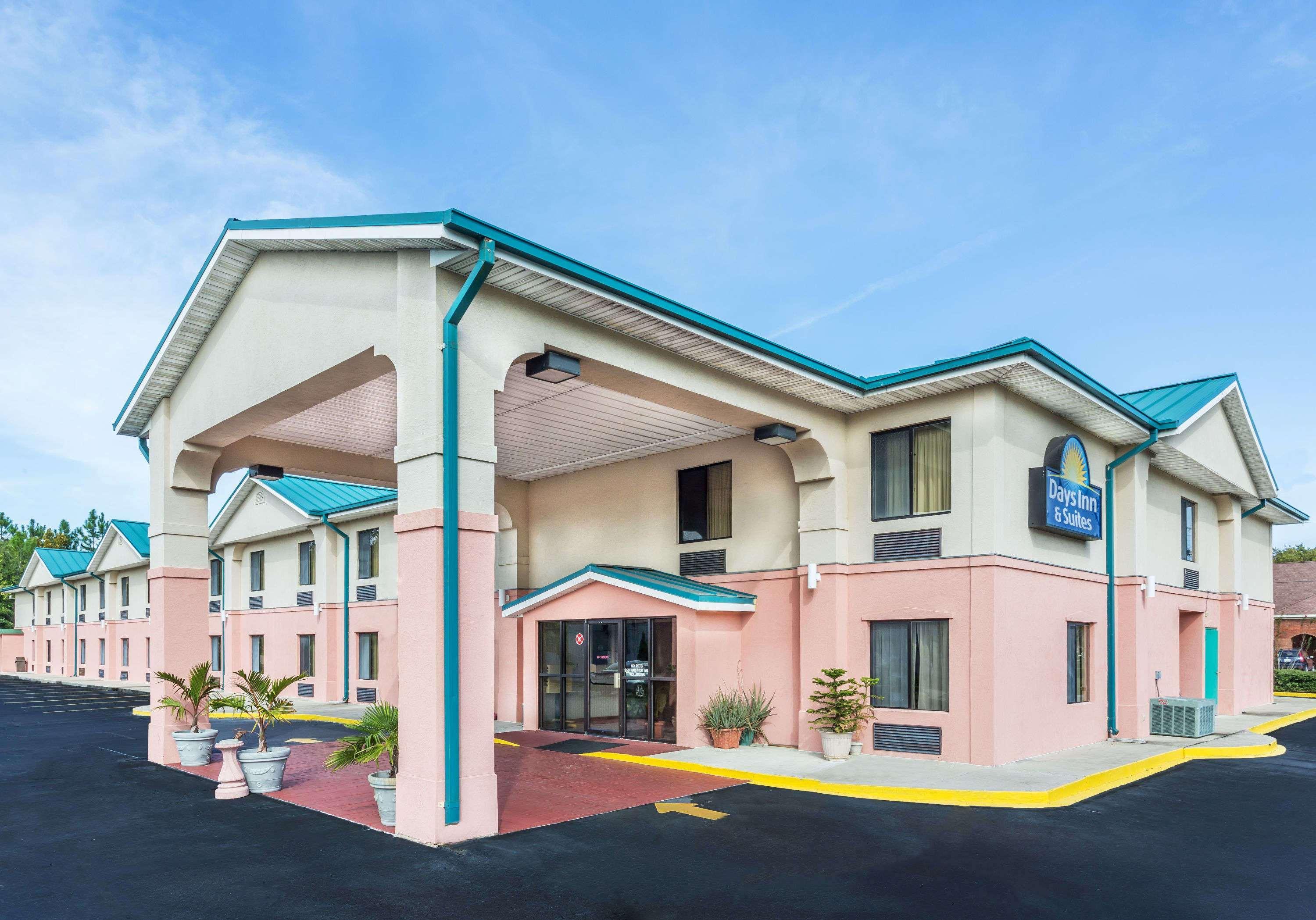 Days Inn By Wyndham Panama City/Callaway Exteriér fotografie